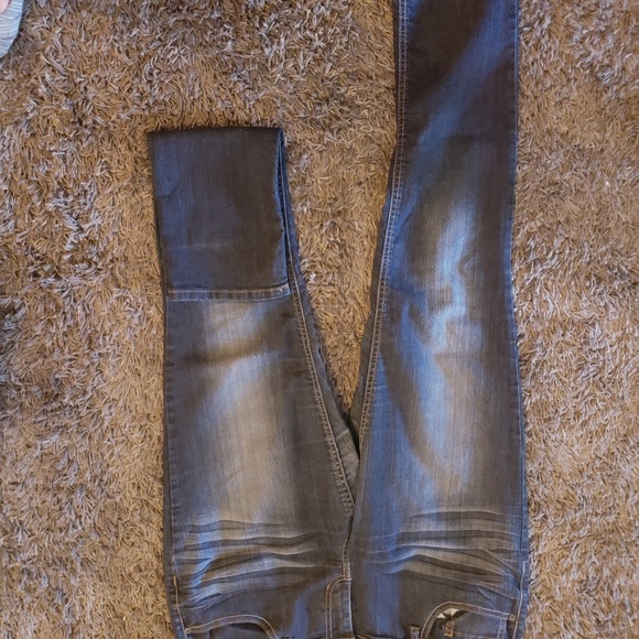 Jeans - Picture 2 of 2
